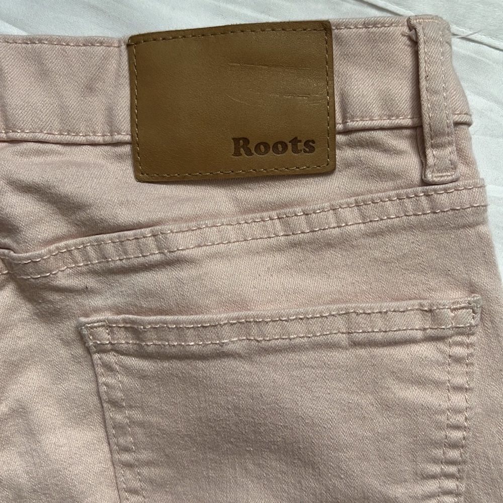 ⭐️ROOTS Skinny Jeans⭐️ - Picture 8 of 8